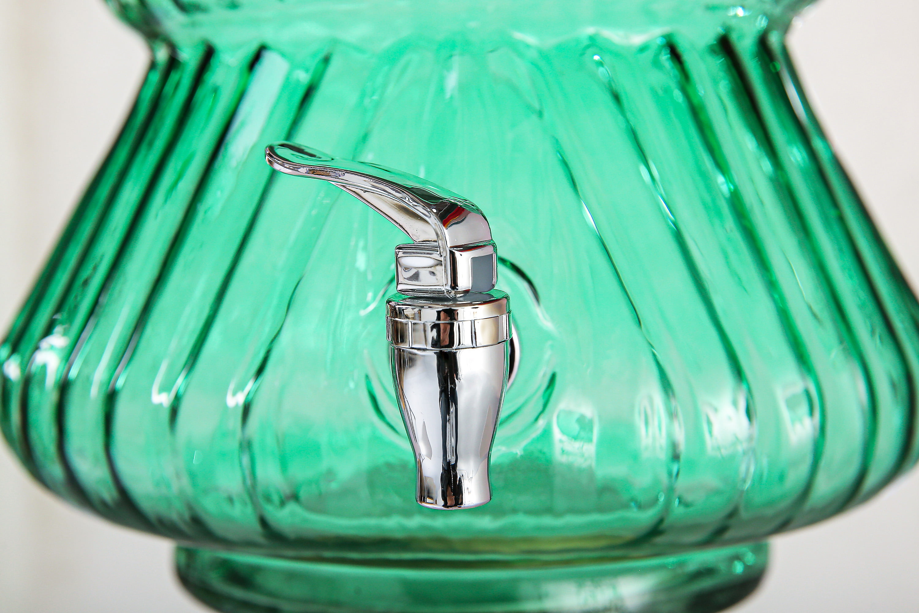 Drink Dispenser, Dining, New Christmas Green Glass Ornament Drink  Dispenser Rare Htf 12 Gallons