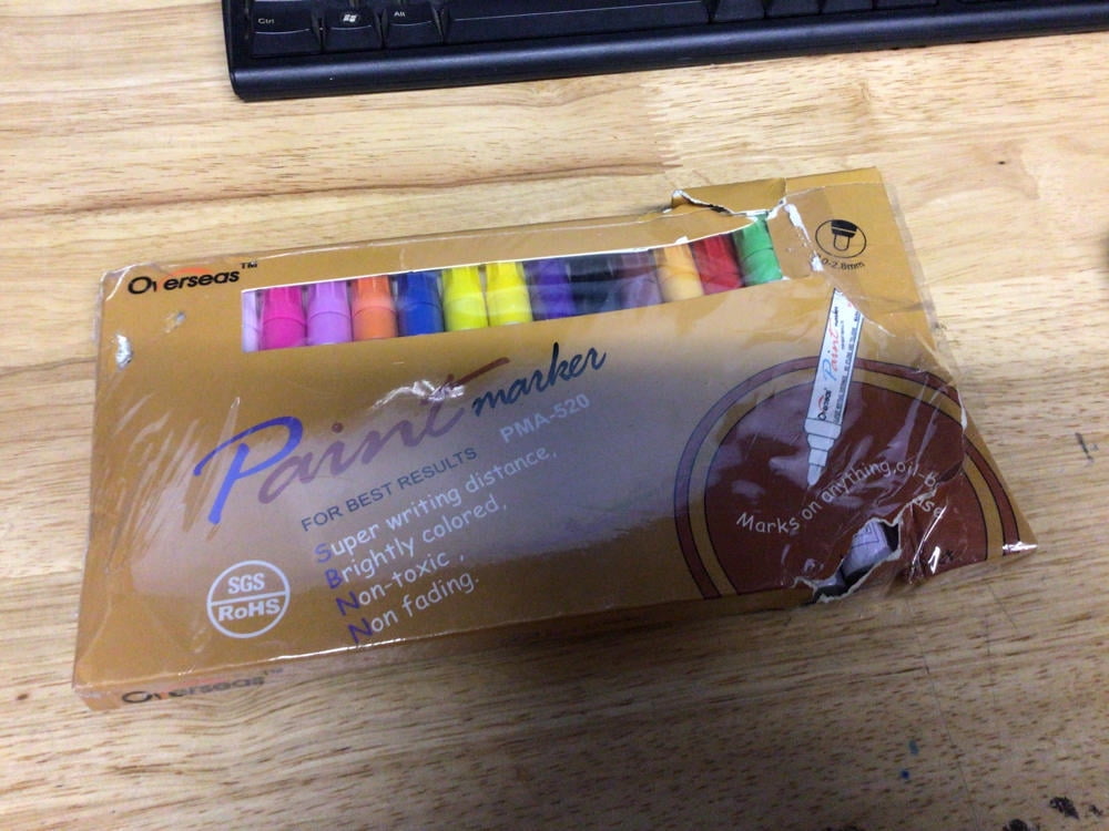 Overseas 12piece Multicolor Paint Marker Set Oilbase 2.02.8mm Pma