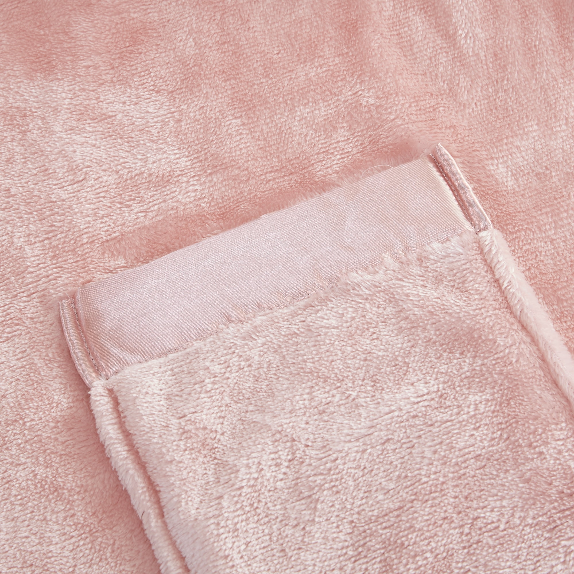 Vince camuto super soft plush throw hotsell