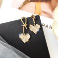 thumbnail image 1 of Fiudx Ofertas Flash Del Día Pendientes De Corazón De Niña Dulce Pendientes De Alfiler Pendientes De Moda Para Alergias, 1 of 6