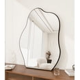thumbnail image 1 of Miroir Irrégulier pour Mur, 1 of 1