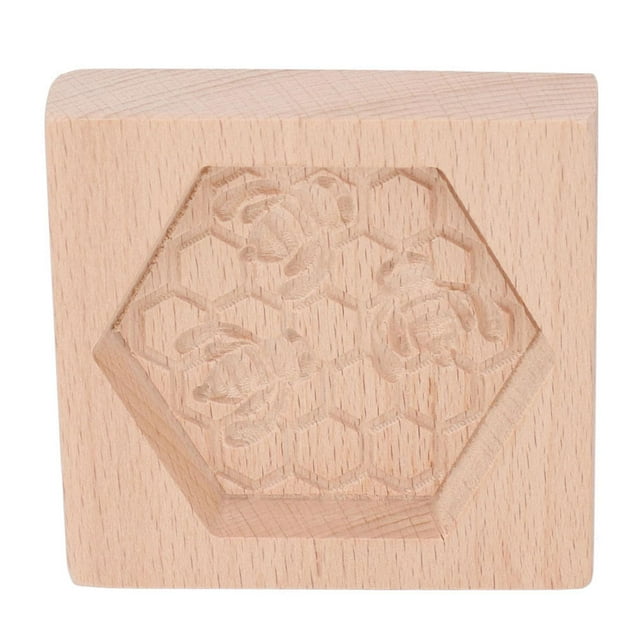 Moule à biscuits en bois de hêtre réutilisable et lavable pour la cuisine et la pâtisserie.