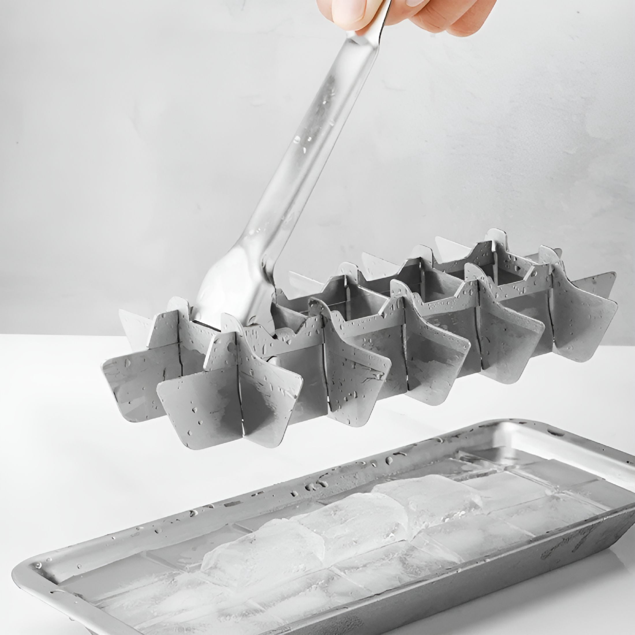 ACDANC 2026 New Metal Ice Cube Tray,304 Stainless Steel Ice Cube Trays,18 Slot Ice Cube Tray with Easy Release Handle,Ice Cube Mold for Making Cold Drink,Foods