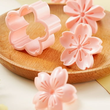 OUNONA 1 Set of Flower Shaped Biscuit Mold Sturdy Cookie Cutter Cookie Biscuit Cutter Baking Supplies