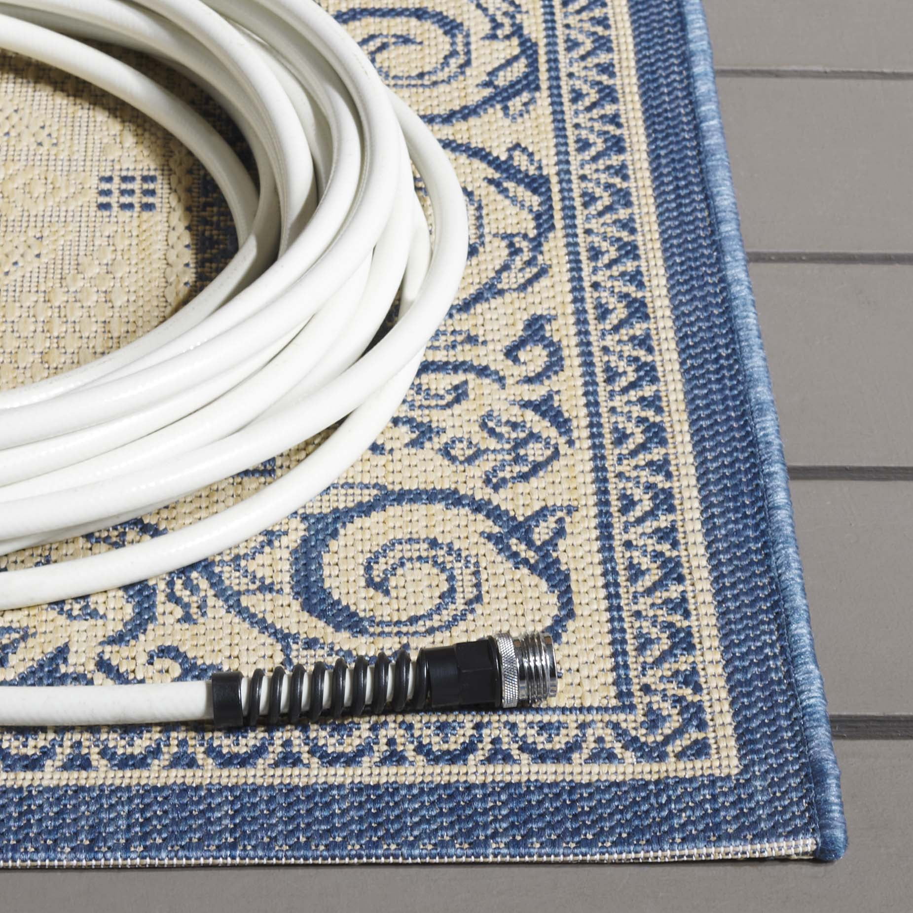 Safavieh Courtyard Gaus Oriental Indoor/Outdoor Area Rug, Natural/Blue, 2' x 3'7"