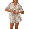 thumbnail image 1 of Gupgi Ensemble Graphique pour Femmes 2 Pcs avec Shorts Blouse à Manches Courtes Col à Revers Col en V Shorts Amples Tenue d'Été pour les Vacances, 1 of 9