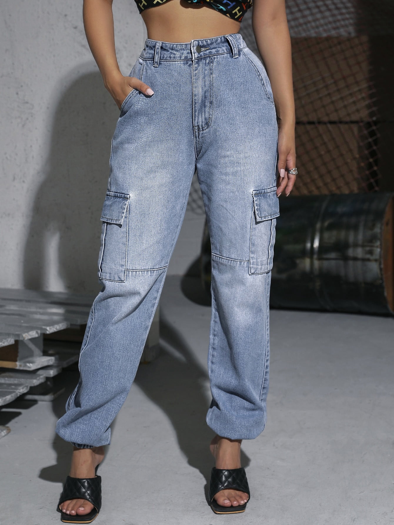 Women's Light Wash High Waisted Flap 