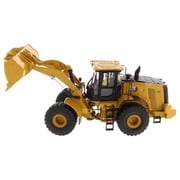 1:50 Cat 982 XE Wheel Loader - High Line Series by Diecast Masters - 85685