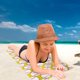 thumbnail image 4 of Toalla de playa de microfibra grande 70x140cm | Toalla de baño absorbente de secado rápido, ligera y sin arena | Regalo Multicolor para Adultos Piscina de Viaje Playa Yoga Senderismo | Tela suave, 4 of 7