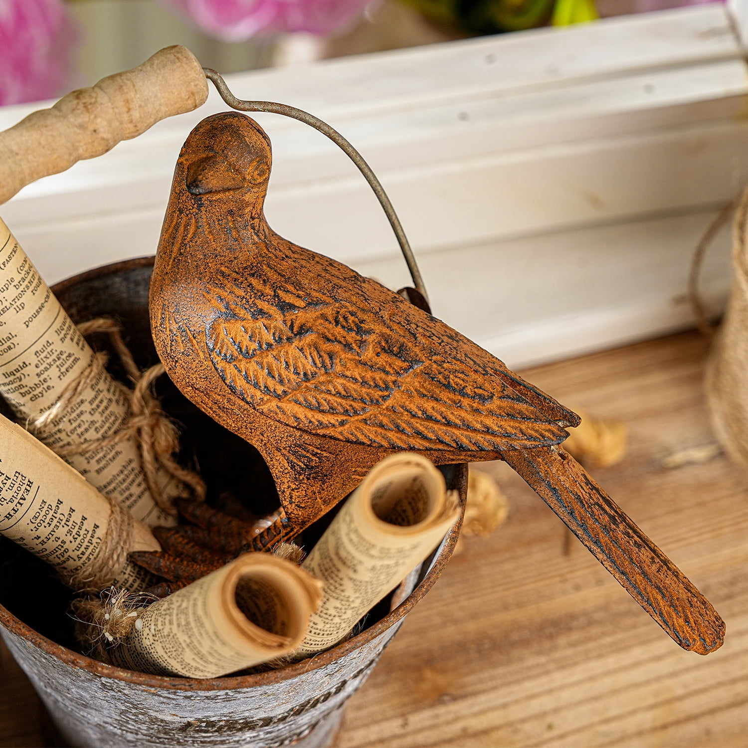 Sungmor Cast Iron Bird Statues Set of 2, Vintage Animal Collection Figurines, Home Office Table Decor, Paperweight, Doorstop, Garden Lawn Cute Ornament, Rust Finish