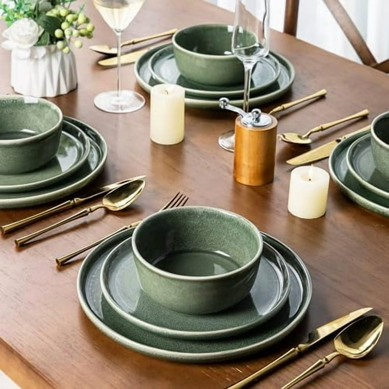 Stoneware Dinnerware Sets,Round Reactive Glaze Ceramic Plates and