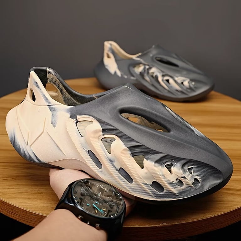 Men\'s White Foam Runner Non Slip Cloud Slides Lightweight Sandal Shoes Foam Runner Shoes Cloud Slides for men Walking Uganda | Ubuy main image 4