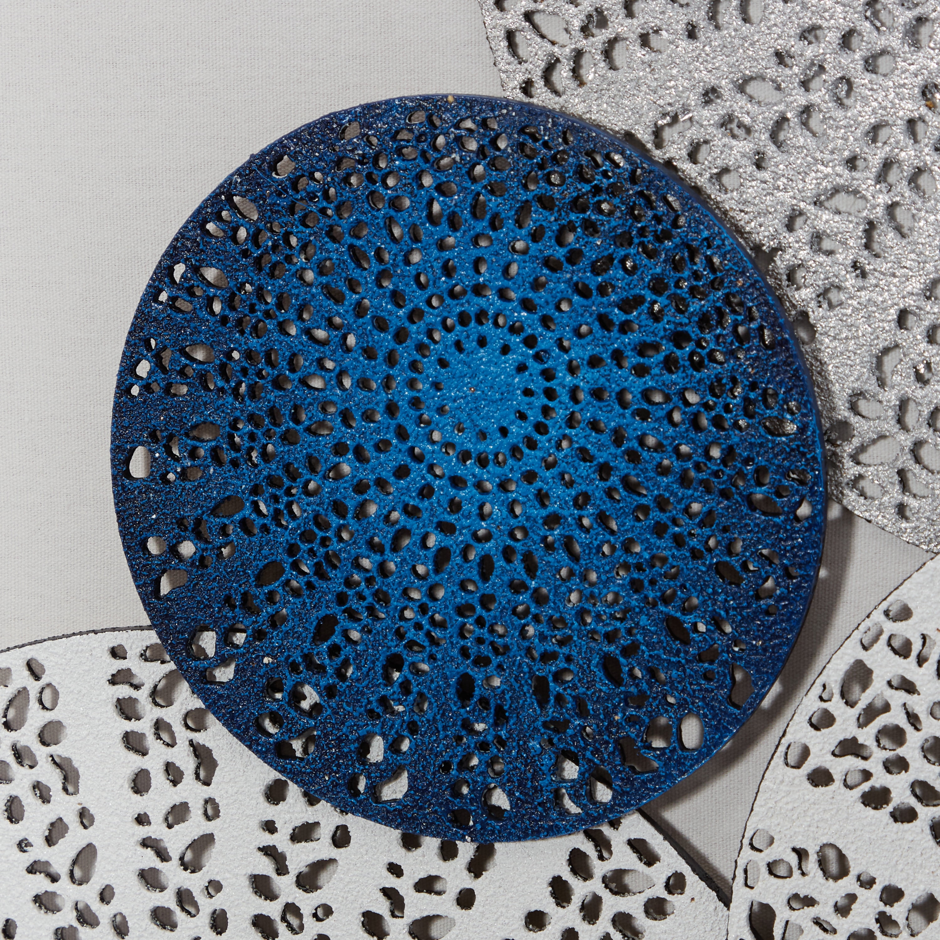 DecMode Blue Canvas Contemporary Radial Circles Framed Wall Art