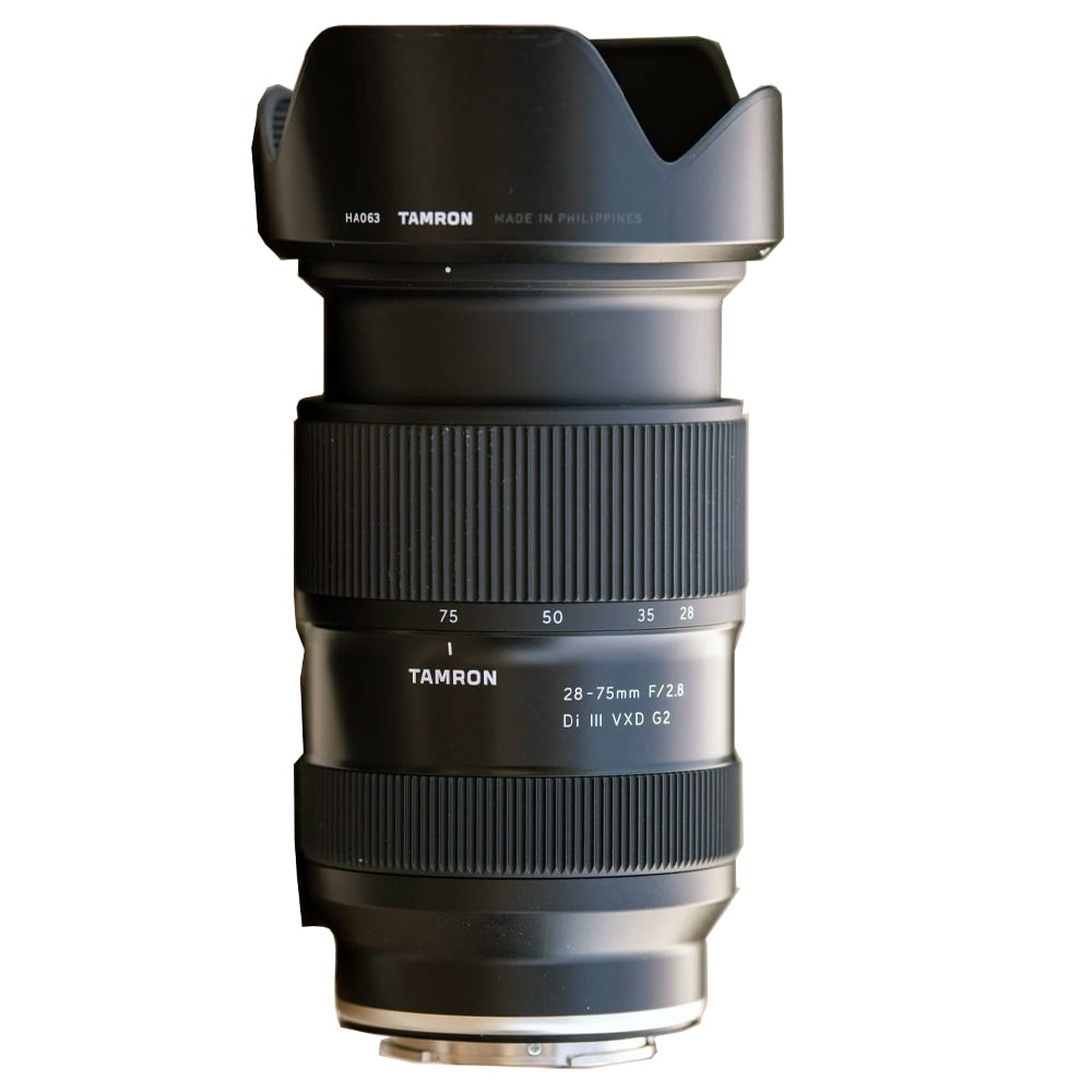 Tamron 28-75mm f/2.8 Di III VXD G2 Lens (Sony E)+ LED Light