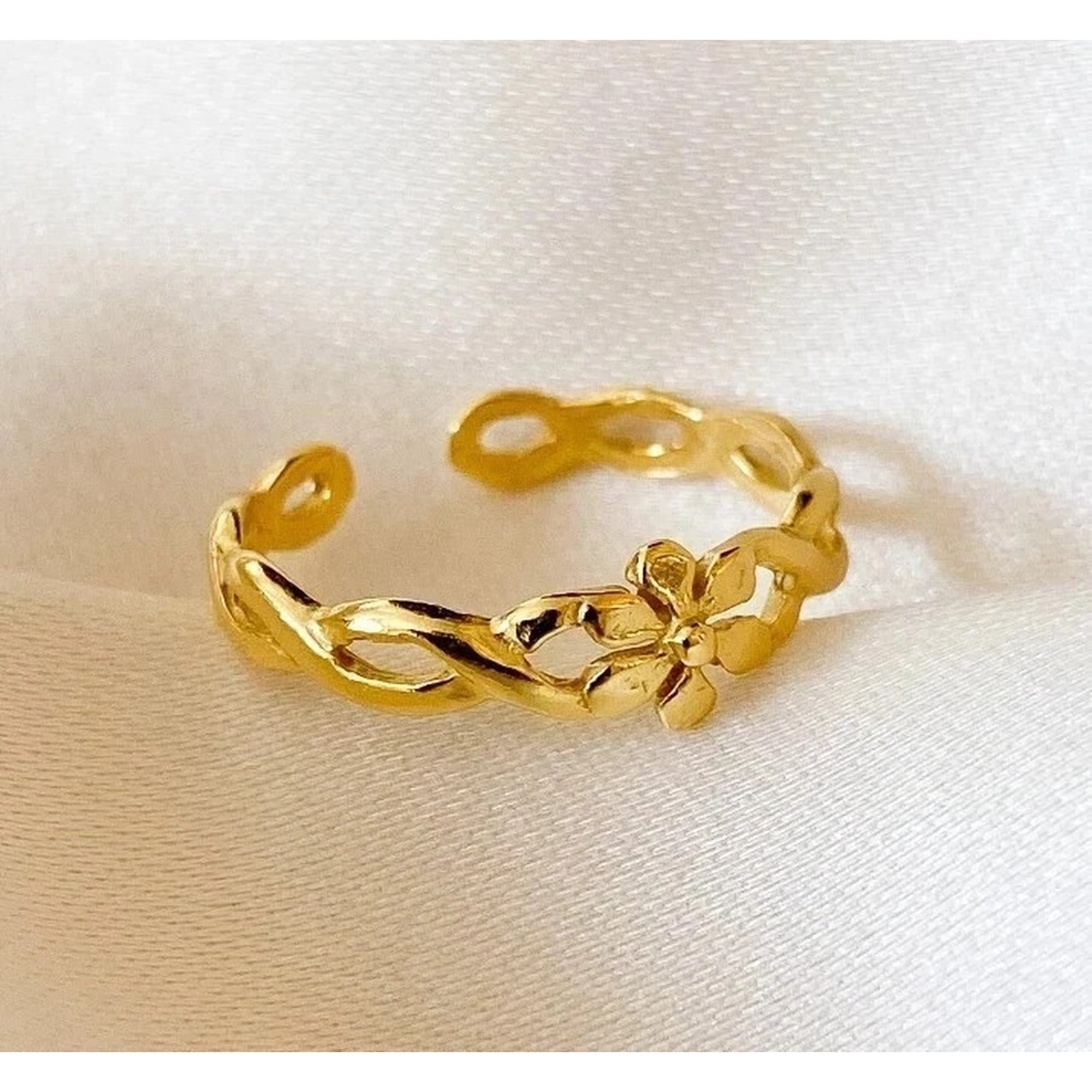 JALASH ONLINE Birthday Gift For Women's Flower Toe Ring Solid Metal 14K Yellow Gold Plated