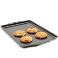 thumbnail image 3 of Norpro Moule à Biscuits Antiadhésif 17 Pouces x 11 Pouces - Rouleau de Gelée, 3 of 4