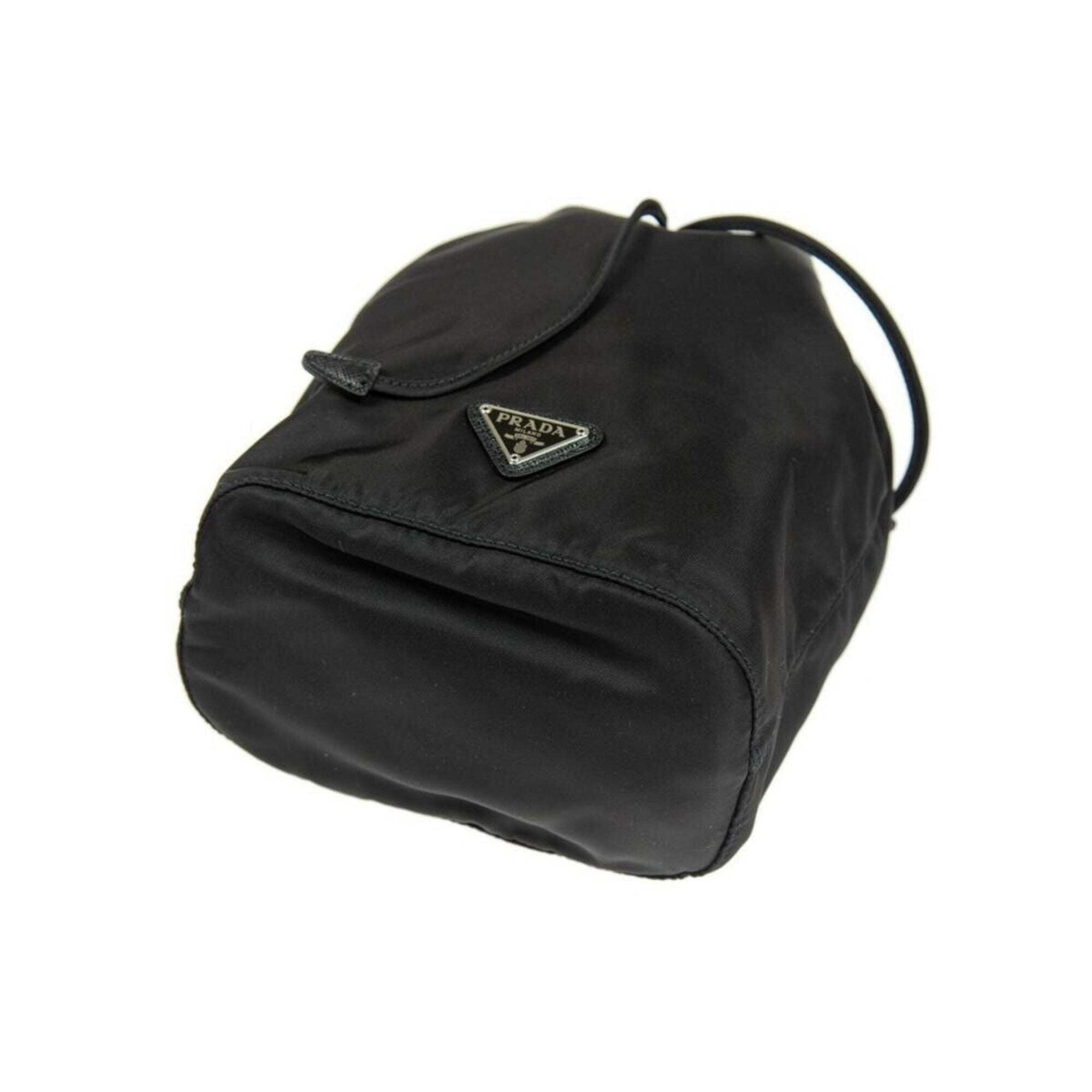 Prada Black Tessuto Nylon Triangle Logo Drawstring Bucket Prada Black Tessuto Nylon Triangle Logo Drawstring Bucket