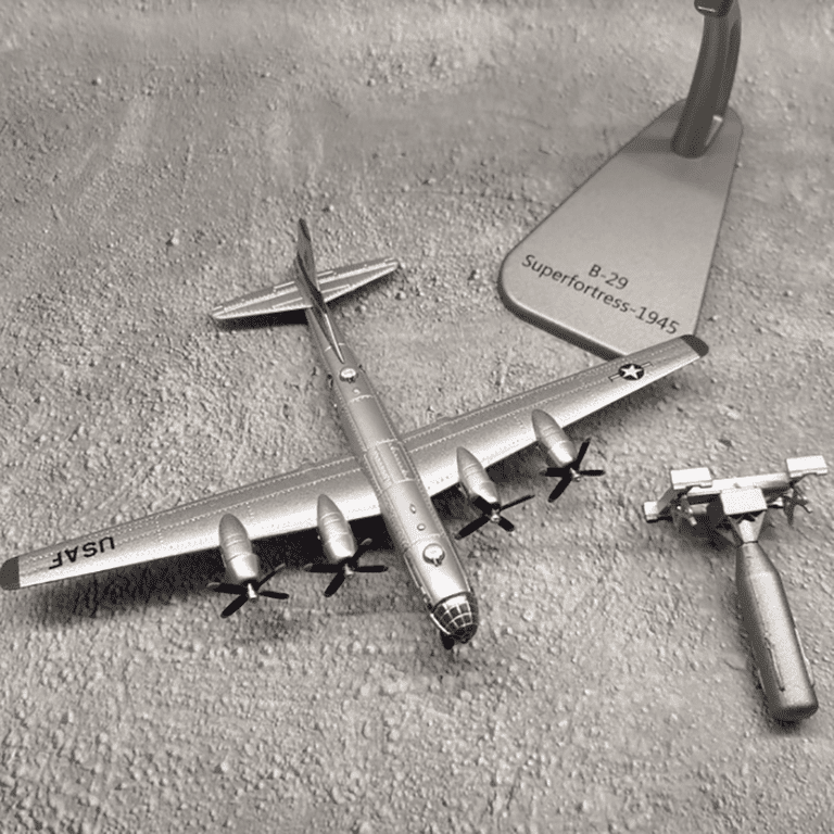 【海外配送可】【送料無料】 US Scale 1/300 B29 Bomber Fortress Air Superfortress B-29 ホビーラジコン