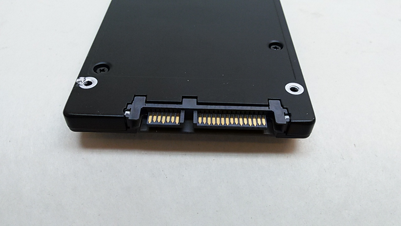 Pre-Owned SanDisk X300 SD7TB6S-256G 256 GB 2.5 in SATA III Solid State Drive (Good)