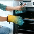 thumbnail image 2 of Geometric Gradient Kitchen Oven Mitt and Pot Holder Sets 2 Pcs for Baking, Cooking and Grilling, Heat Resistant Up To 392 °F, 2 of 7
