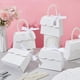 thumbnail image 5 of Kit de 16 cajas blancas para recuerdos de boda, para armar uno mismo. Incluye caja de papel kraft con asa de perla, cintas, pegatinas y cajas de regalo., 5 of 6