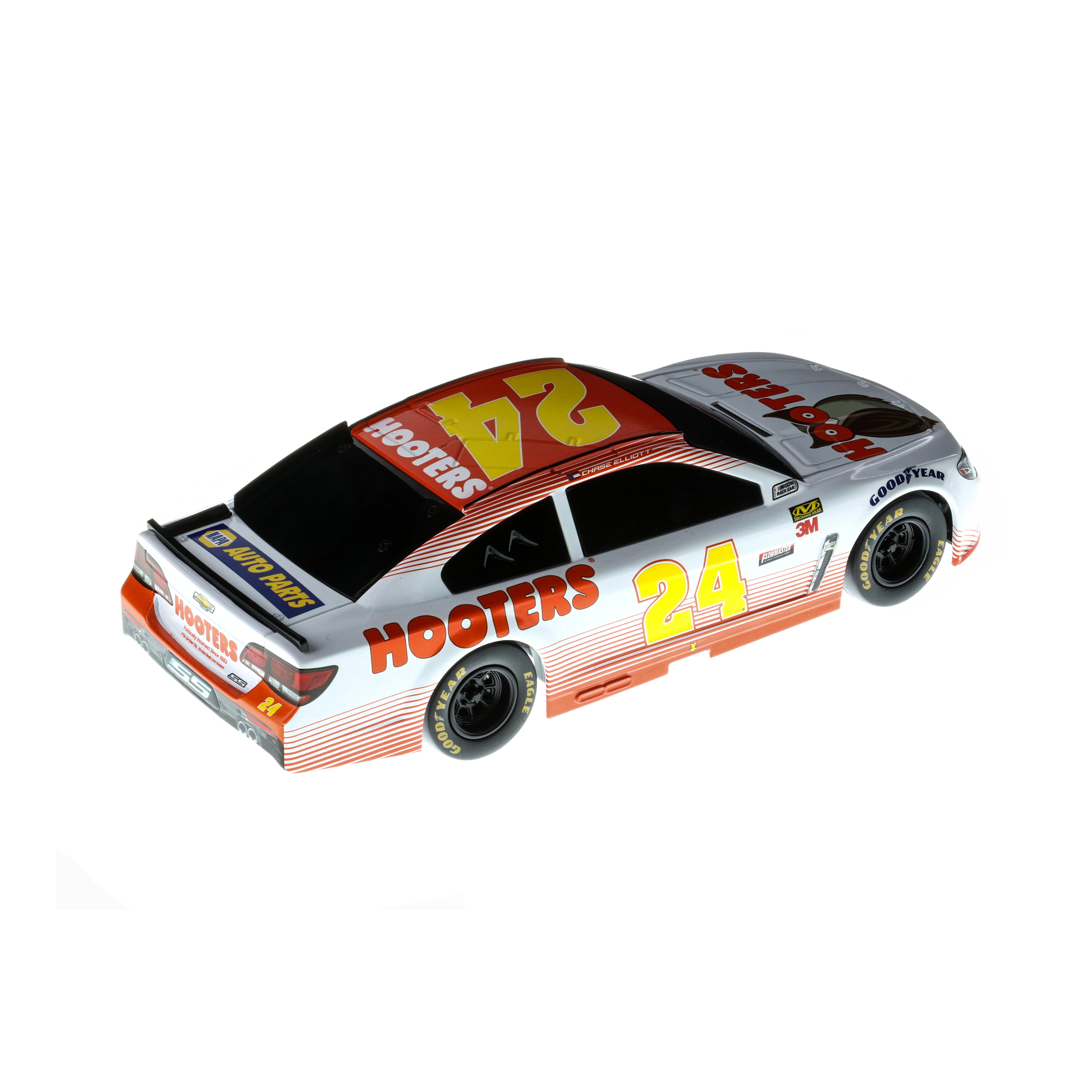Chase Elliott #24 Hooters 2017 Action 1:64 Scale Diecast NASCAR 