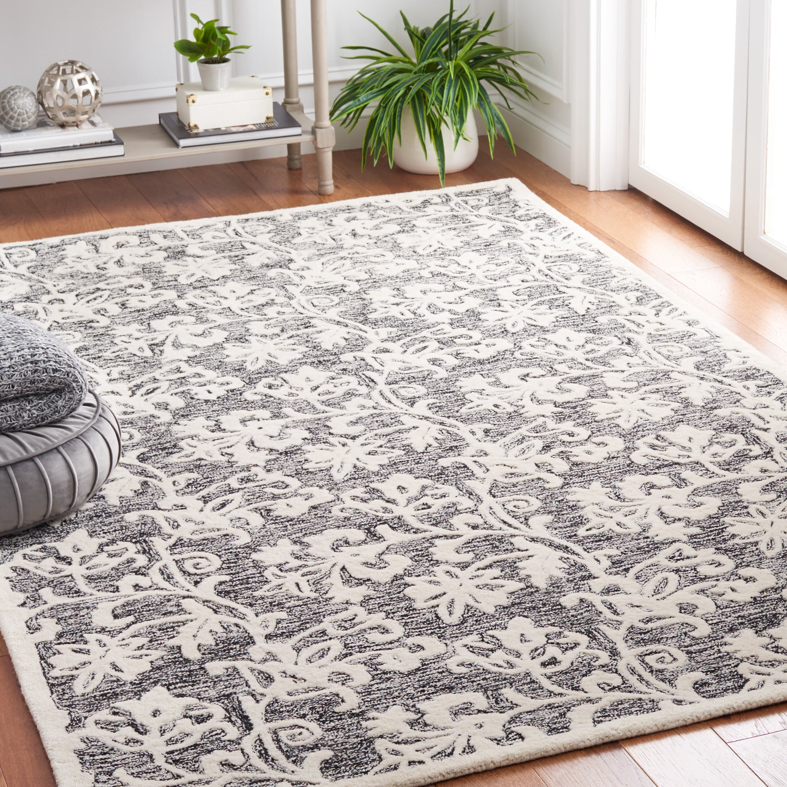 SAFAVIEH Martha Stewart Metro Floral Area Rug, Black/Ivory, 8' x 10'