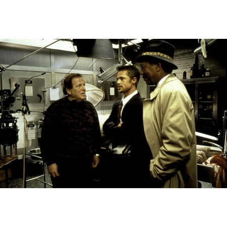 Brad Pitt and Morgan Freeman behind the scenes of Se7en Photo