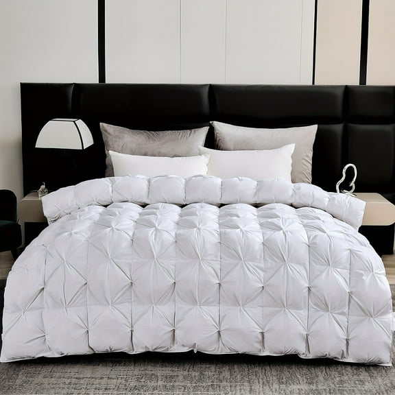 Luxury Goose Feather Down Comforter King Size | Ultra-Soft Egyptian Cotton Shell | Lightweight All-Season Medium Warmth Duvet Insert | Box Stitched with 8 Corner Tabs | Machine Washable 106"x90"