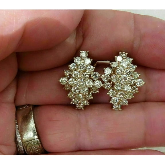 1.80Ct Round Cut Lab-Created Diamond Women's Cluster Stud Earrings 14K Yellow Gold Plated Silver