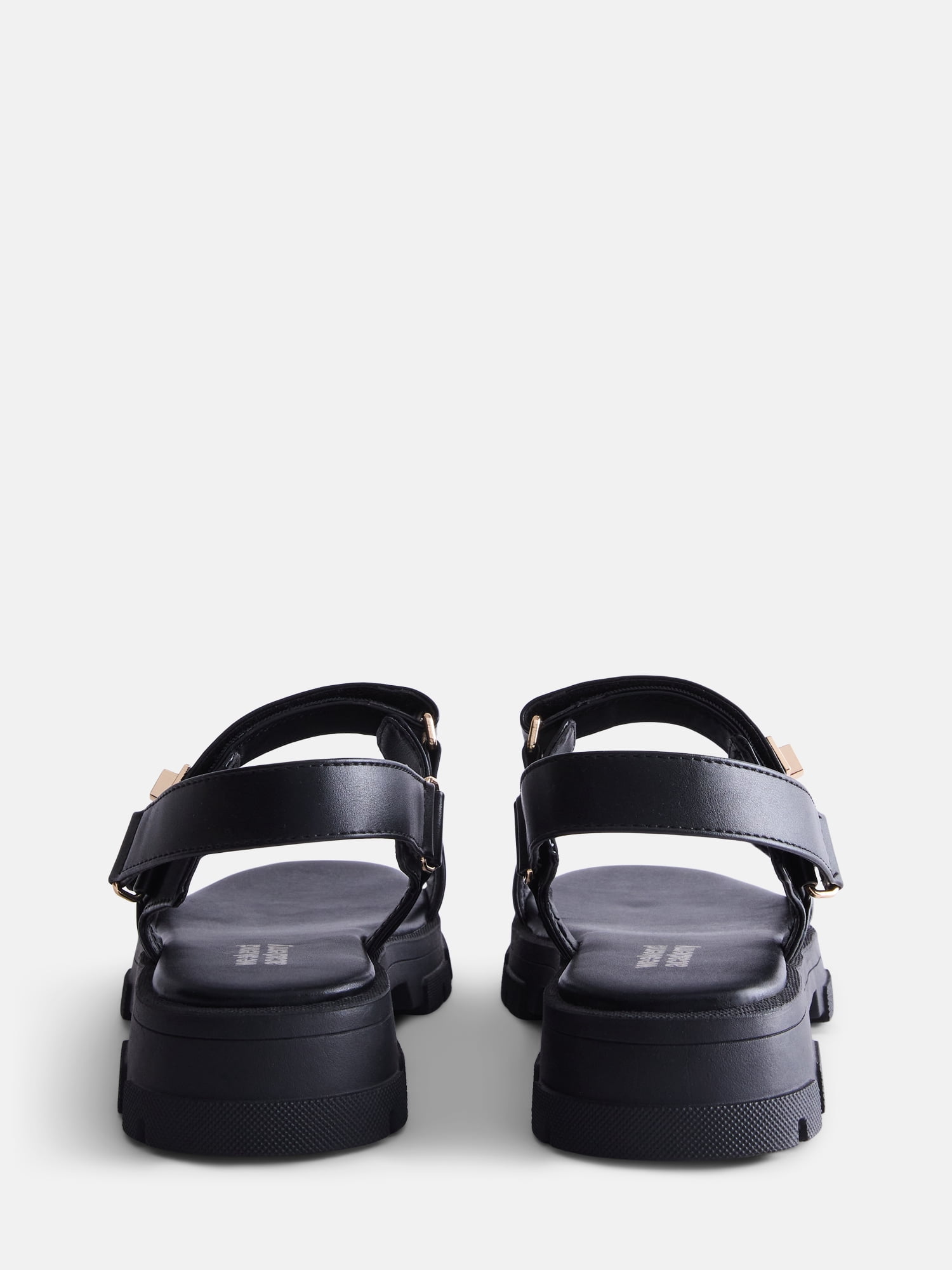 Weekend Academy Girls Buckle Lug Heel Sandals