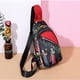 thumbnail image 5 of Bolsos de pecho, bolsos cruzados impermeables para hombres y mujeres, bolsos de hombro de moda para viajes, senderismo y deportes al aire libre, 5 of 7