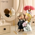 thumbnail image 4 of Bonita decoración para tartas de boda para novios  Mini figura de resina para decoración de pasteles, centro de mesa, expositor de estante, elegante decoración clásico para tartas de boda, 9 cm de, 4 of 9