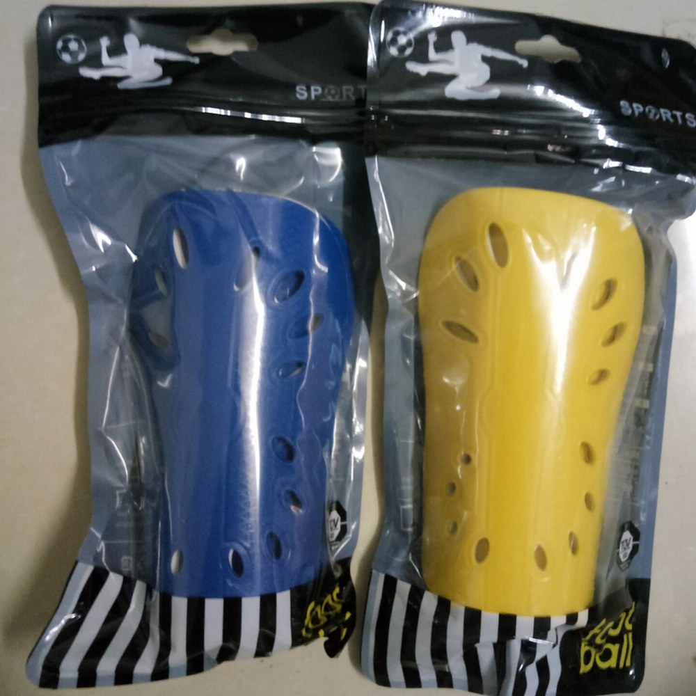 Soccer Shin Guards For Kids 3-15 Years Old Girls Boys Purple XS