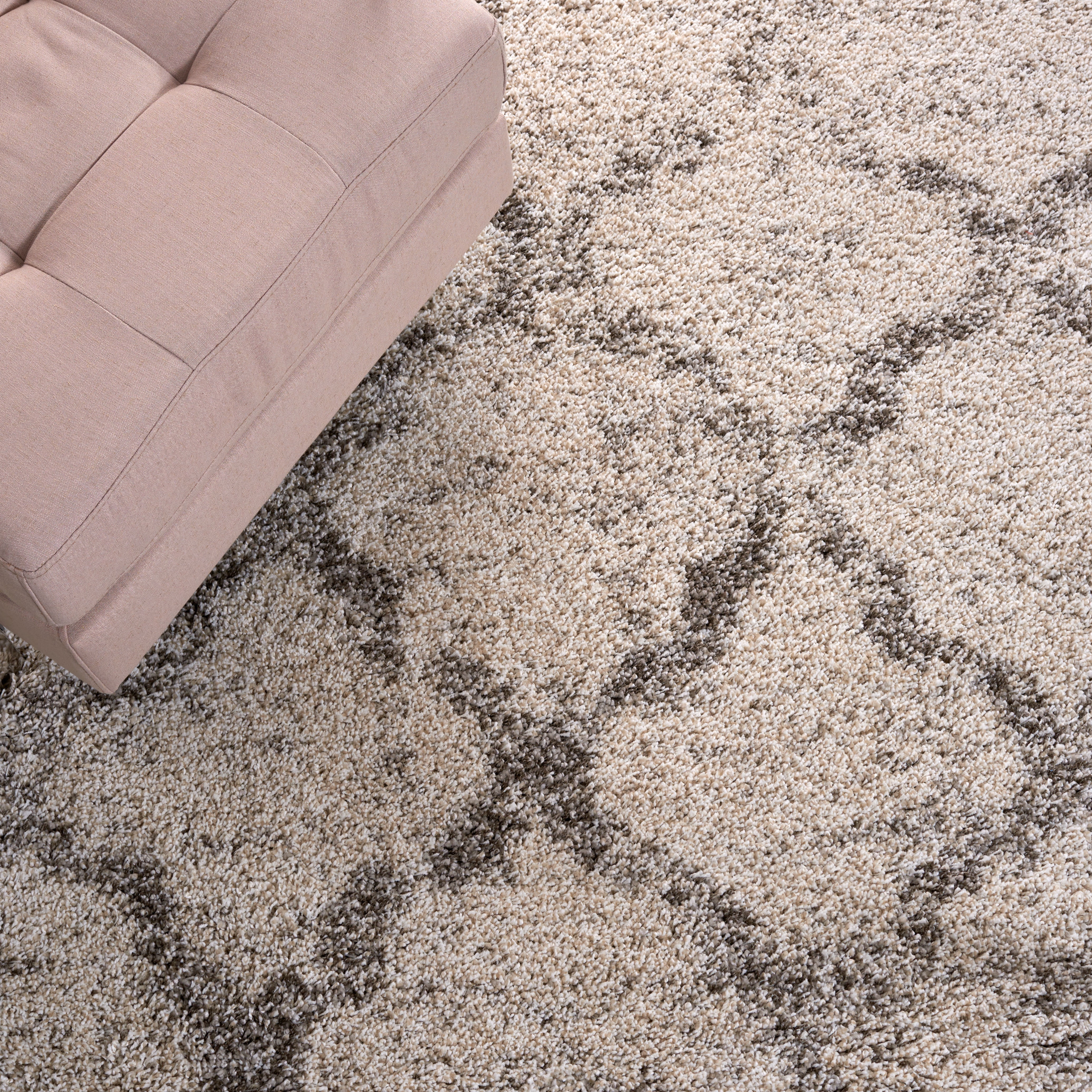 SAFAVIEH Hudson Shag Jacqueline Quatrefoil Area Rug, Ivory/Grey, 4' x 6'