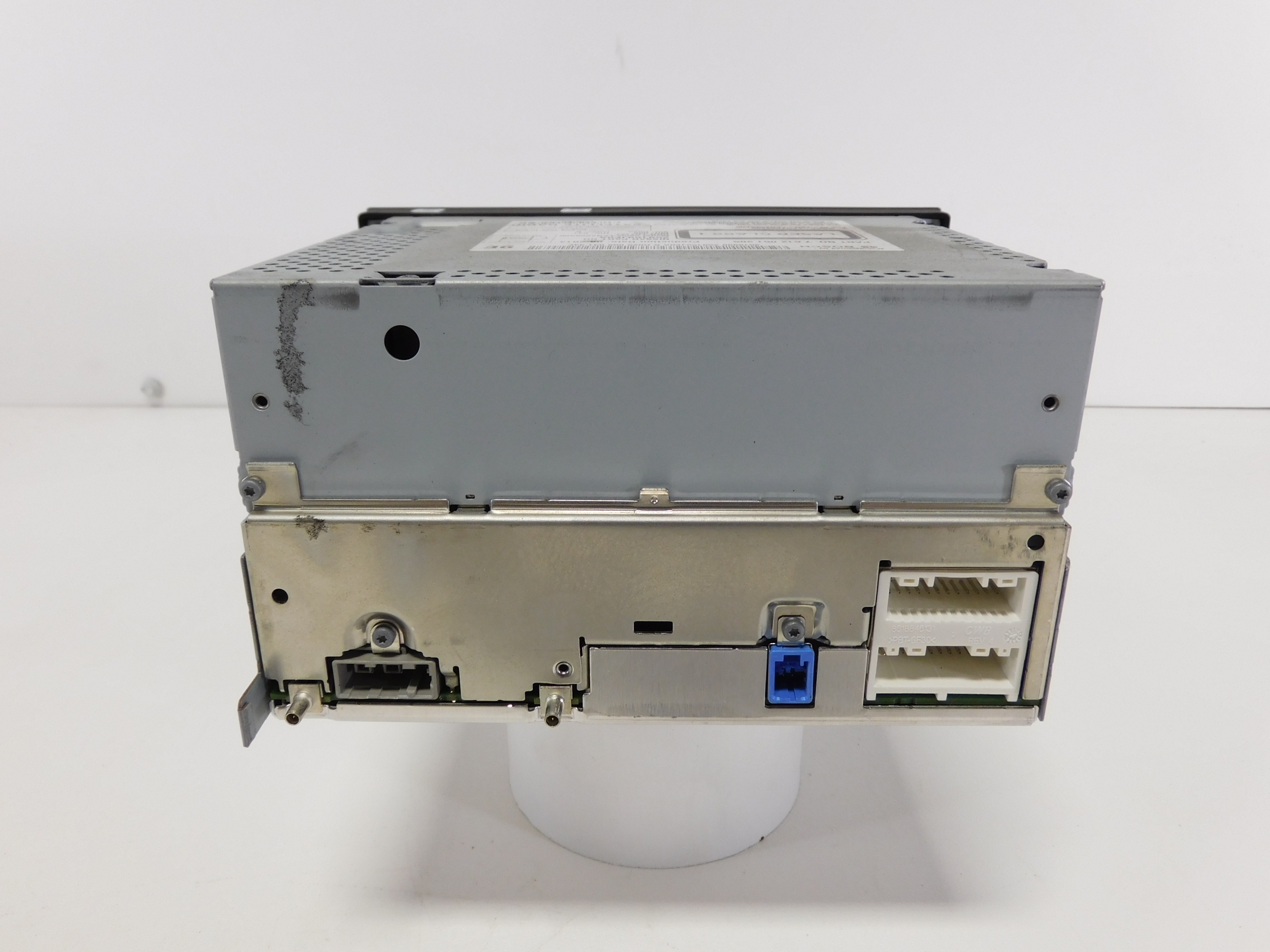 Pre-Owned 14 Nissan Sentra CD Player Navigation Radio OEM LKQ - Verify Specific Vehicle Fitment In Description - (Good)