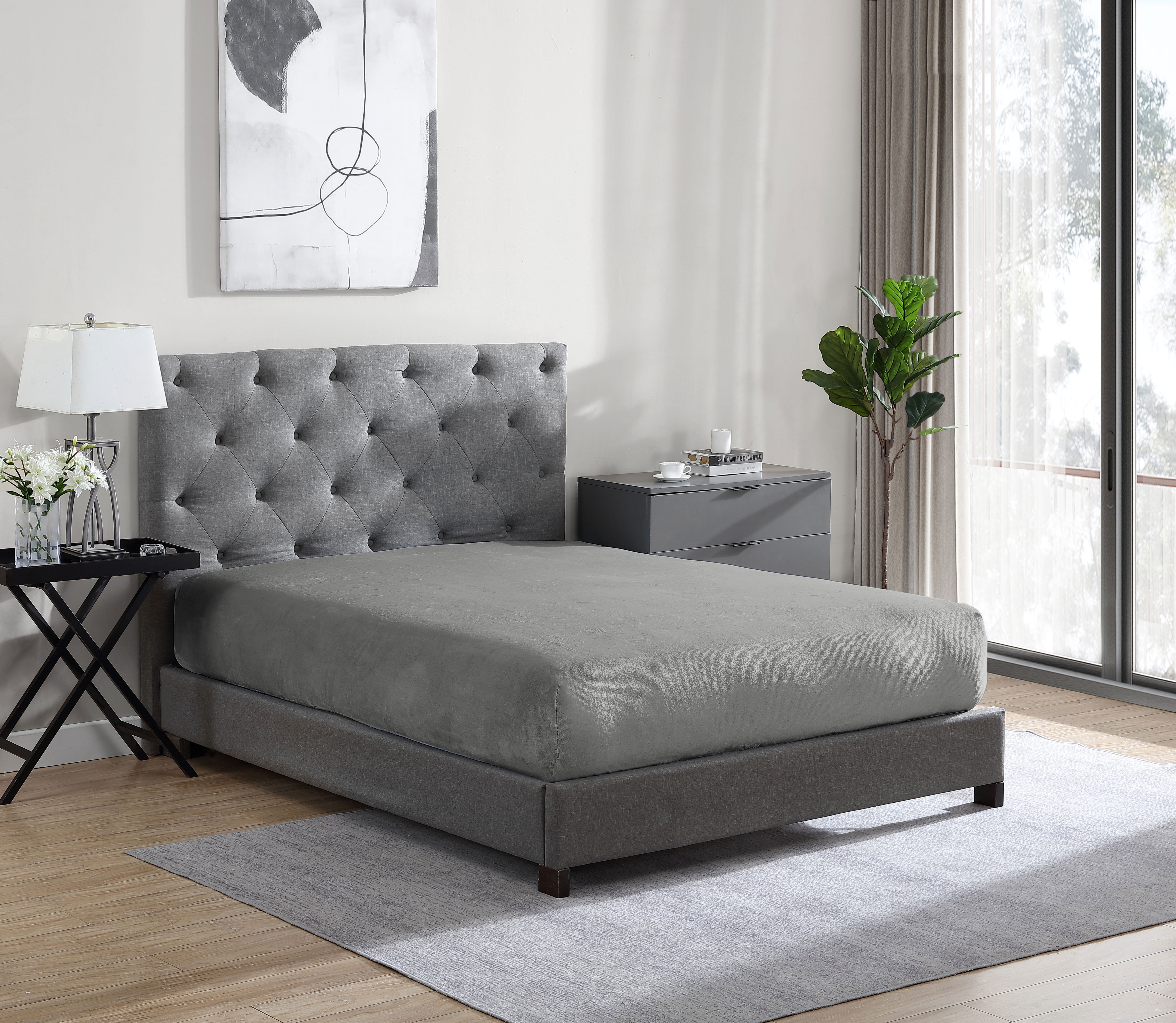 Swift Home Luxury 1 Piece Flannel Plush Fur Fitted Sheet, Ultra-Soft, Deep Pocket Fit, All Season Warmth, King Size, Gray