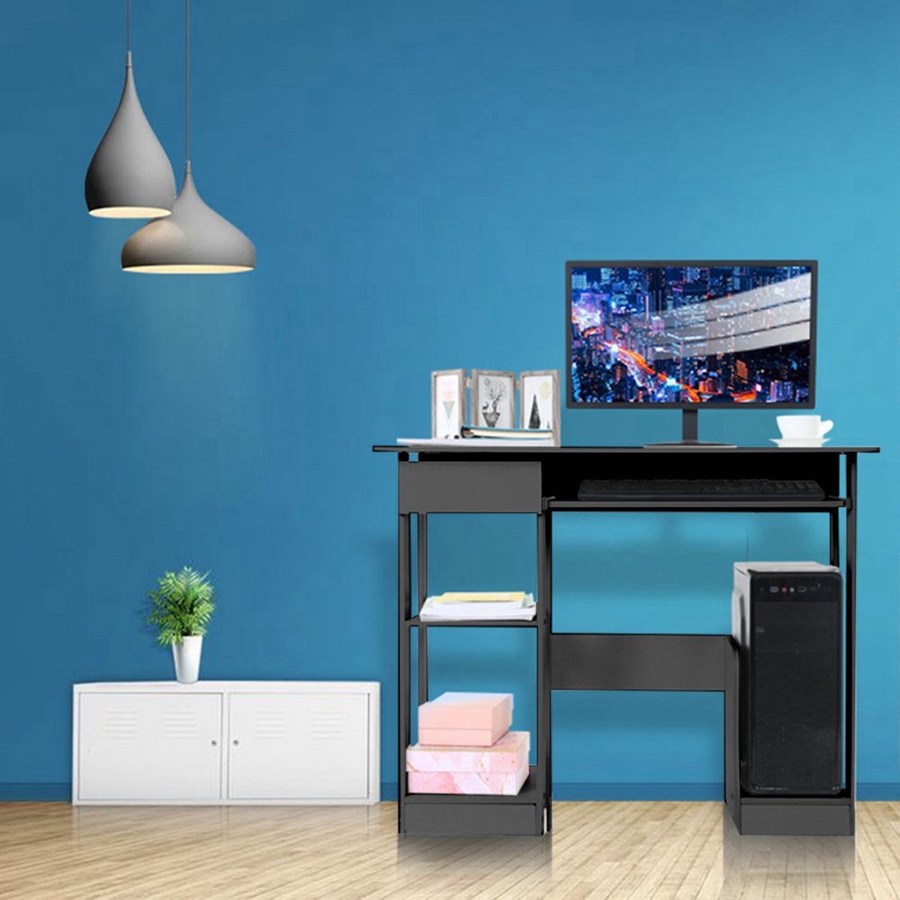 Who made the first computer picture