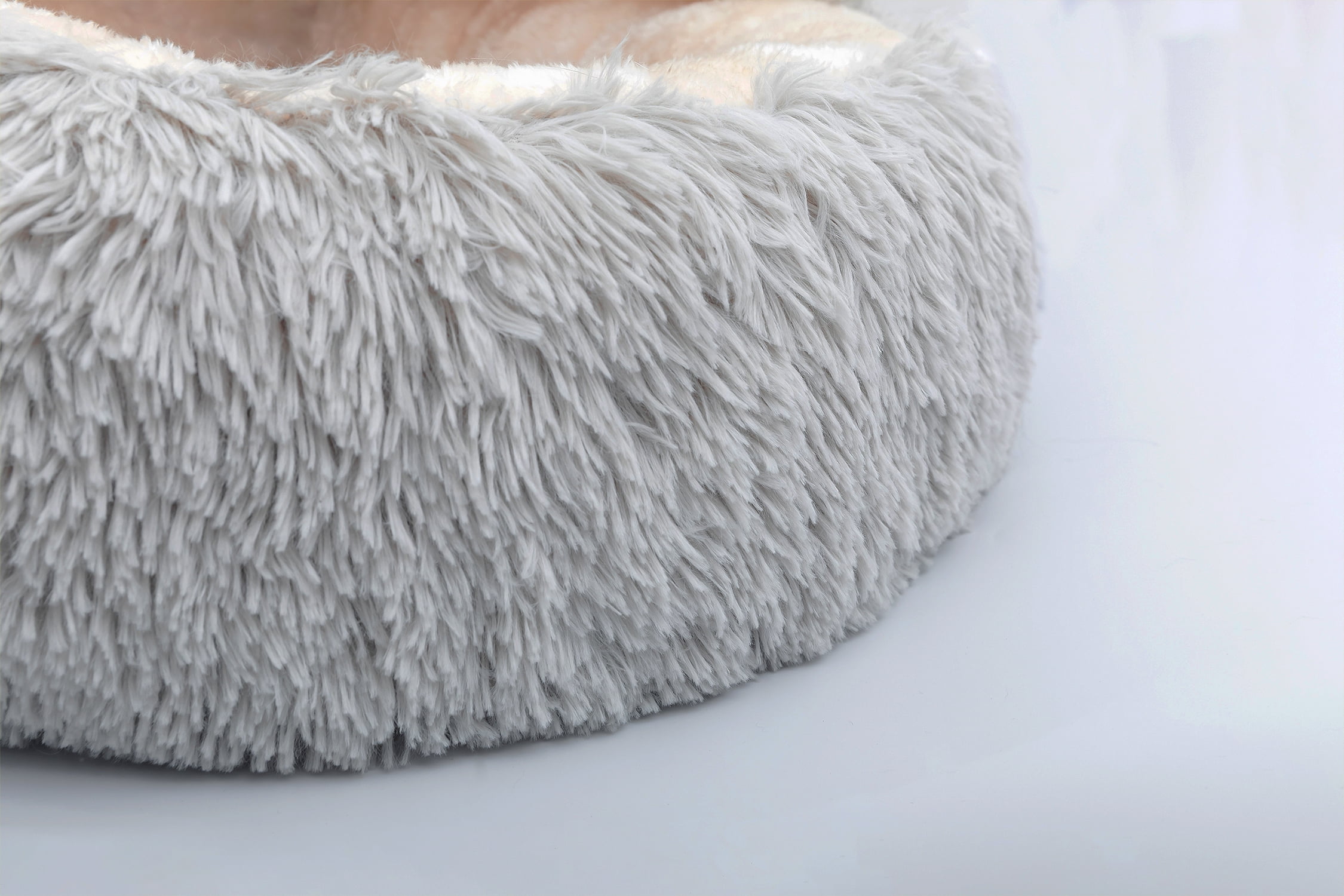 PetPals Round Plush Pet Bed for Cat and Dog Grey Fluffy Soft Warm Sleeping Nest 20" x 20"