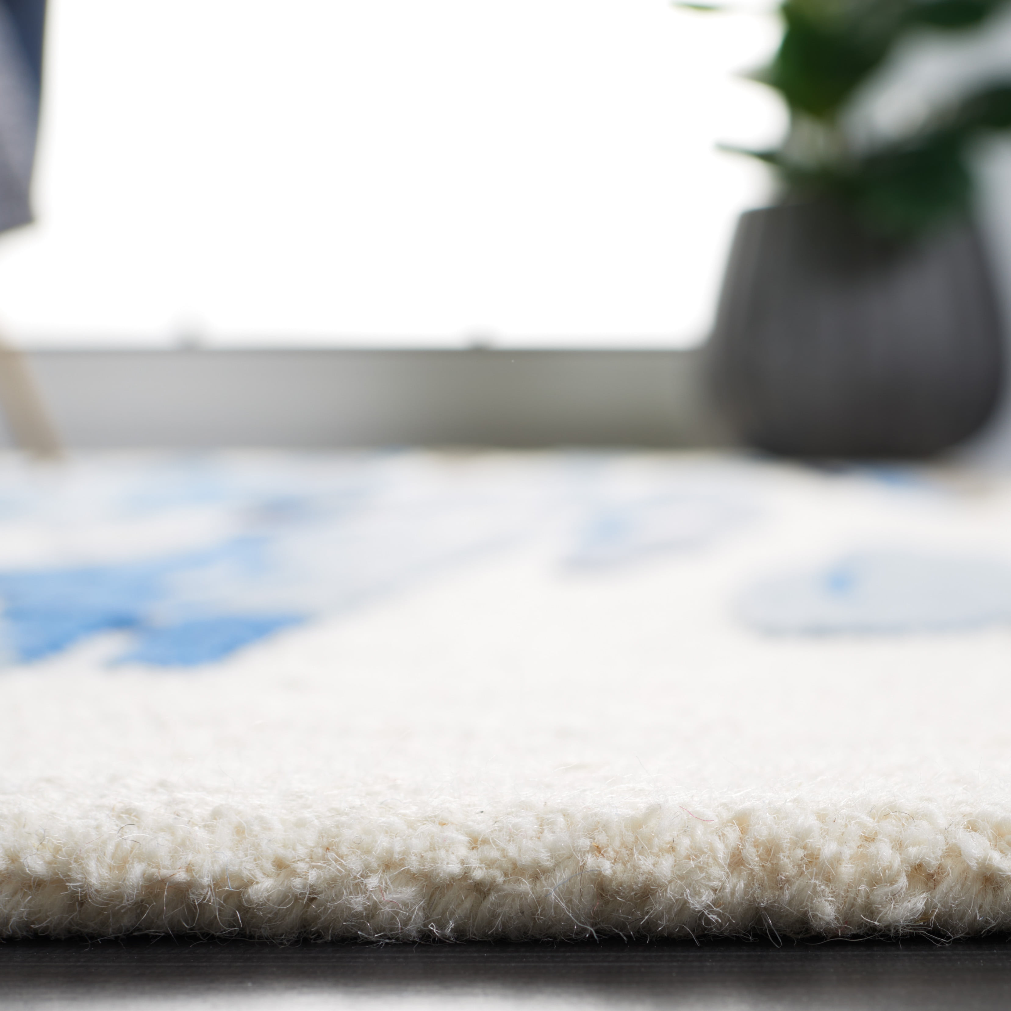 SAFAVIEH Rodeo Drive Jesper Abstract Area Rug, Ivory/Blue, 8' x 10'