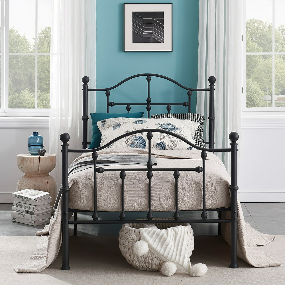VECELO Black Platform Metal Bed Frame with Vintage Victorian Style