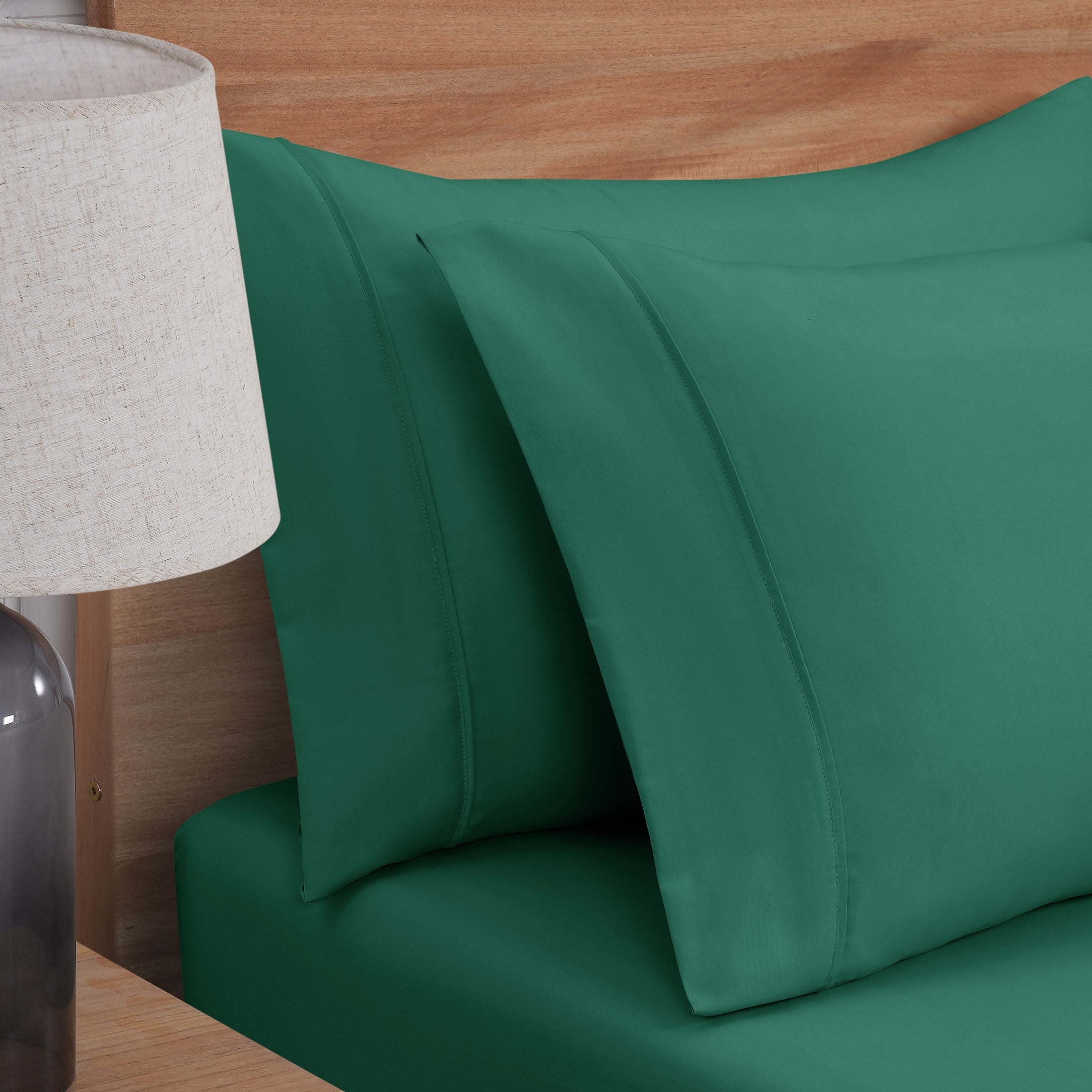 Mainstays Super Soft Brushed Microfiber Pillowcase Set, Dark Green, King, 2 Piece
