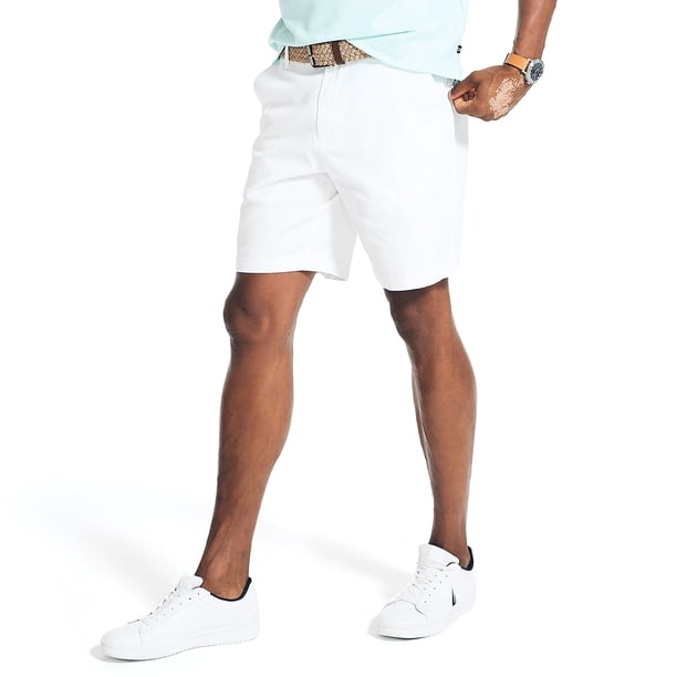 Pantalones cortos Nautica Classic Fit, parte delantera plana, elástico, chino blanco