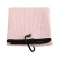 thumbnail image 4 of Toalla de golf de microfibra con patrón de gofres, toallas de absorción de sudor con mosquetón para deportes de ejercicio, color rosa, 4 of 5