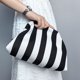 thumbnail image 2 of Nuevo diseño de bolso de nube, bolso de punto para mujer, bolso de maquillaje a rayas versátil, bolso de mano de moda, 2 of 5