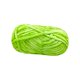 thumbnail image 5 of Hilo grueso para tejer a mano Macarena Hilo de lana súper voluminoso 87,49 yardas Verde brillante, 5 of 8