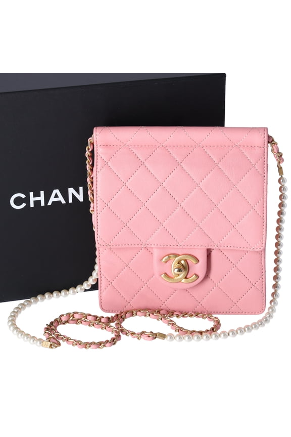 Pre-Owned CHANEL Chic Pearls Flap Crossbody Pink Lambskin Quilted