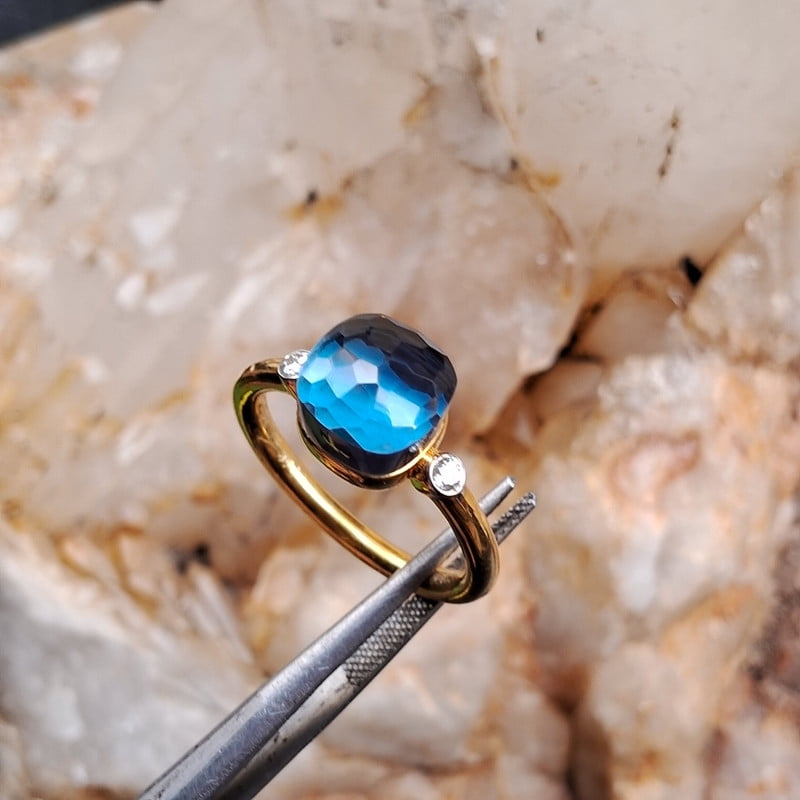 Sterling Silver Rhodium Sky Blue Topaz Ring QR3043LSBT