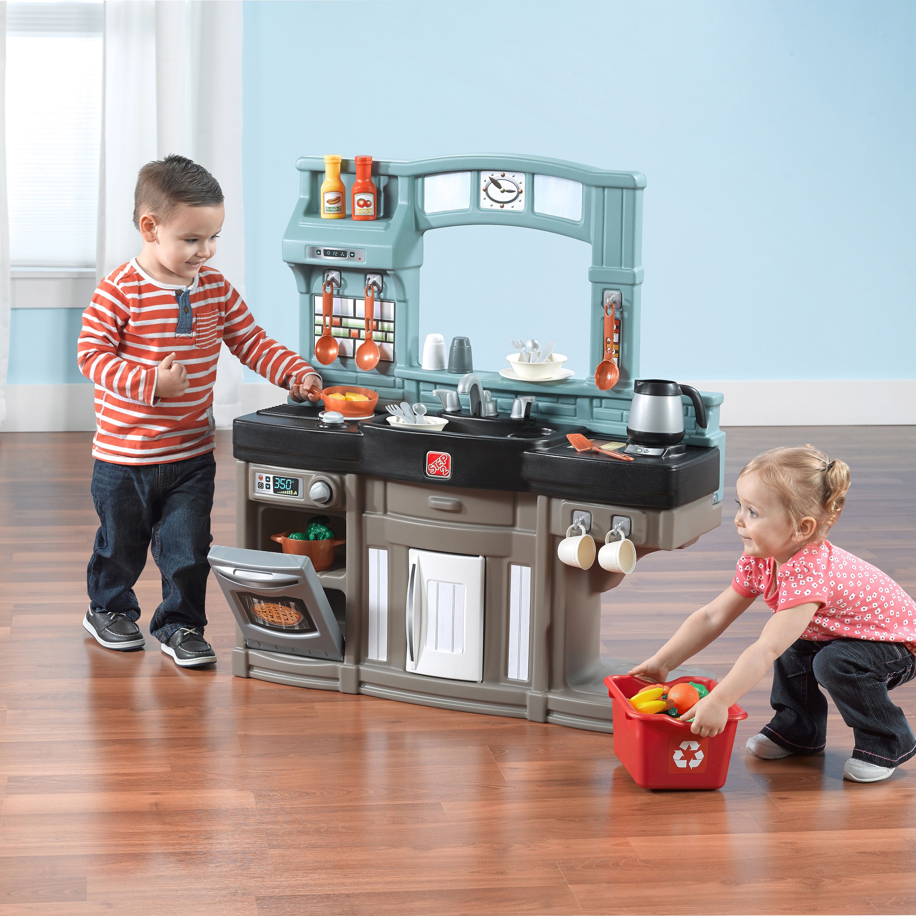 Step2 Best Chef's Plastic Toddler Toy Kitchen Playset, 25 Pieces photo 4