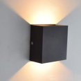 thumbnail image 1 of Lámpara de pared LED Colco minimalista 10x5x10cm luz blanca cálida, 1 of 8